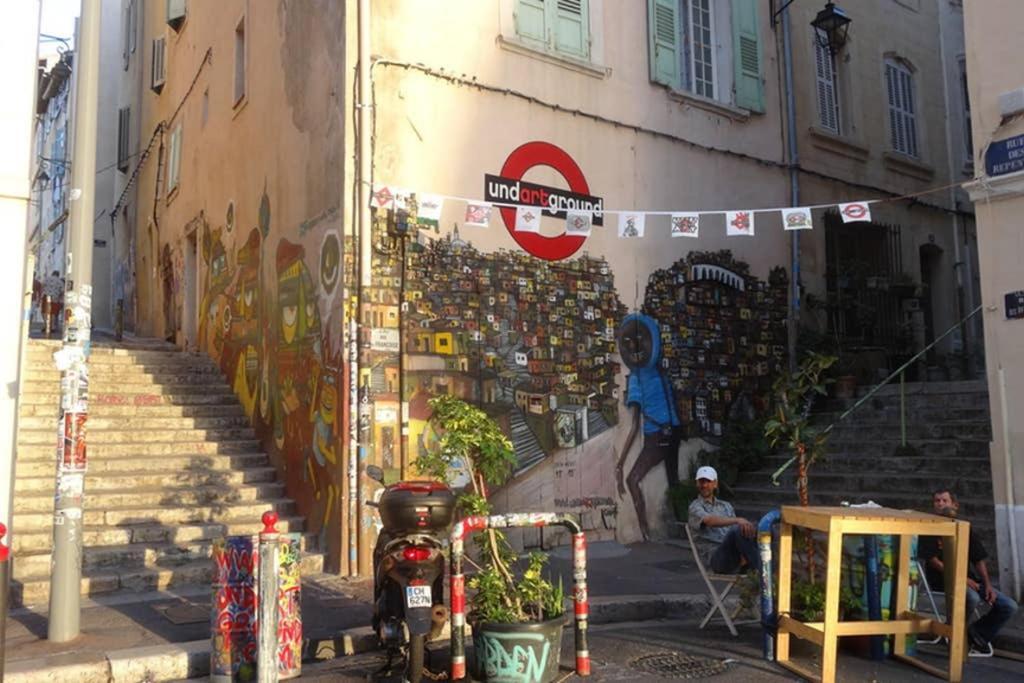 Appartement La Sardine Au Coeur Du Panier à Marseille Extérieur photo