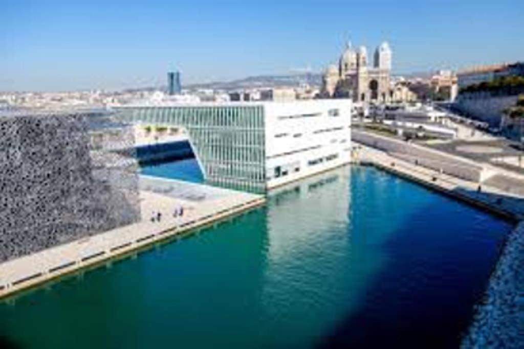 Appartement La Sardine Au Coeur Du Panier à Marseille Extérieur photo